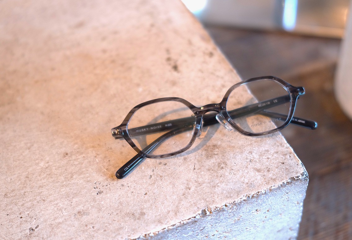 上質シンプルな大人のためのアイウェアブランド"HUSKY NOISE(ハスキーノイズ)"